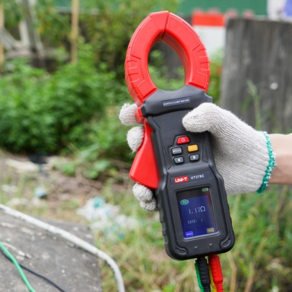 Pinza de Tierra Digital para Medición de Resistencia y Fuga